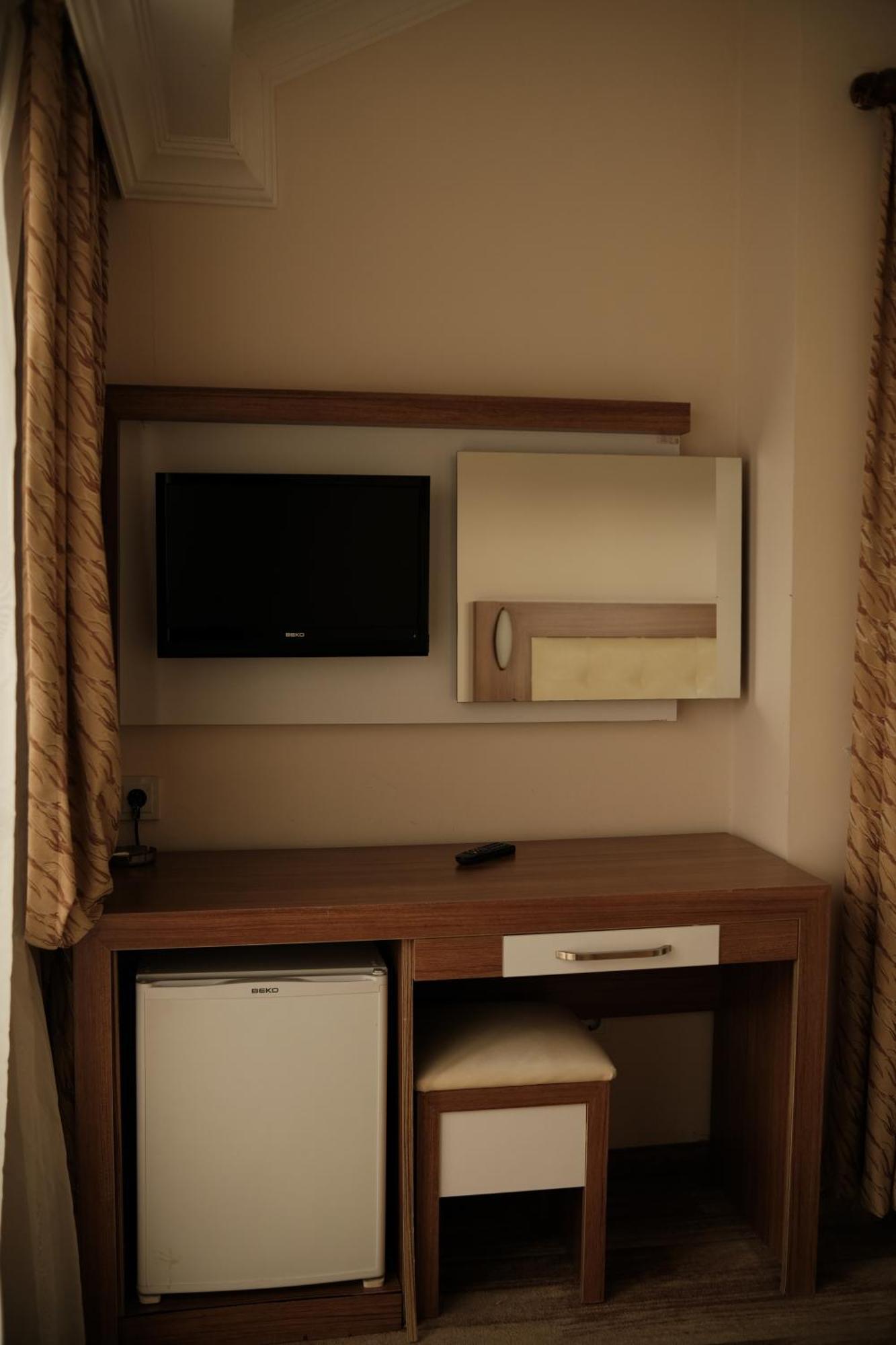 Hotel Mitos Алания Экстерьер фото